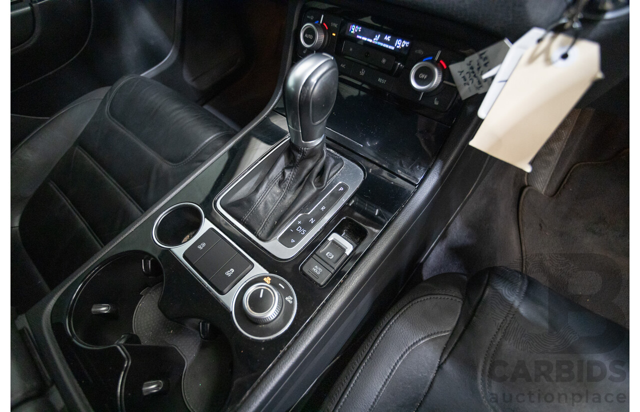 1/2015 Volkswagen Touareg V6 TDI (AWD) 7P MY15 4D Wagon Pure White Turbo Diesel 3.0L