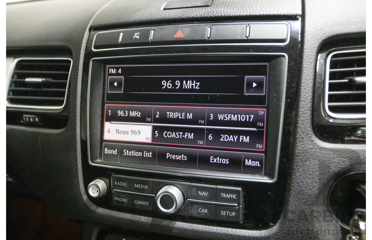 1/2015 Volkswagen Touareg V6 TDI (AWD) 7P MY15 4D Wagon Pure White Turbo Diesel 3.0L