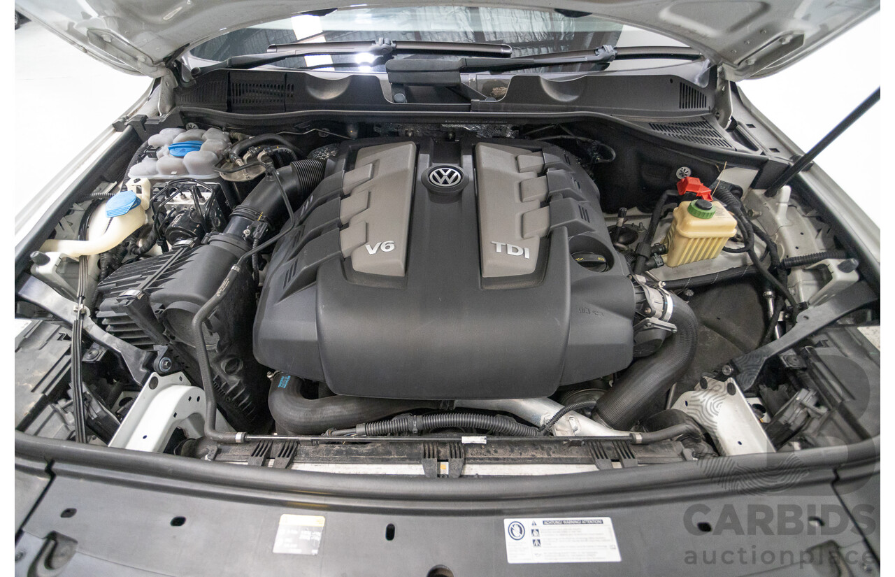 1/2015 Volkswagen Touareg V6 TDI (AWD) 7P MY15 4D Wagon Pure White Turbo Diesel 3.0L