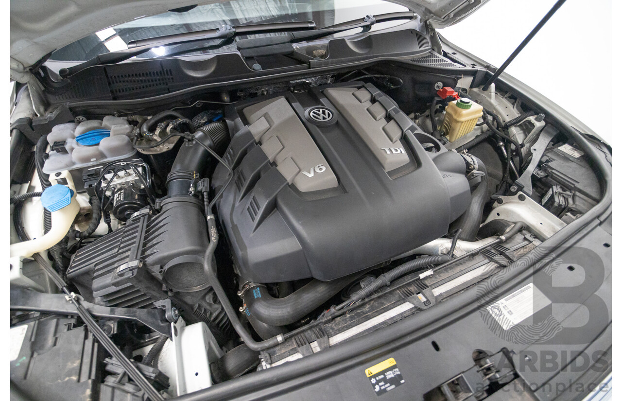 1/2015 Volkswagen Touareg V6 TDI (AWD) 7P MY15 4D Wagon Pure White Turbo Diesel 3.0L