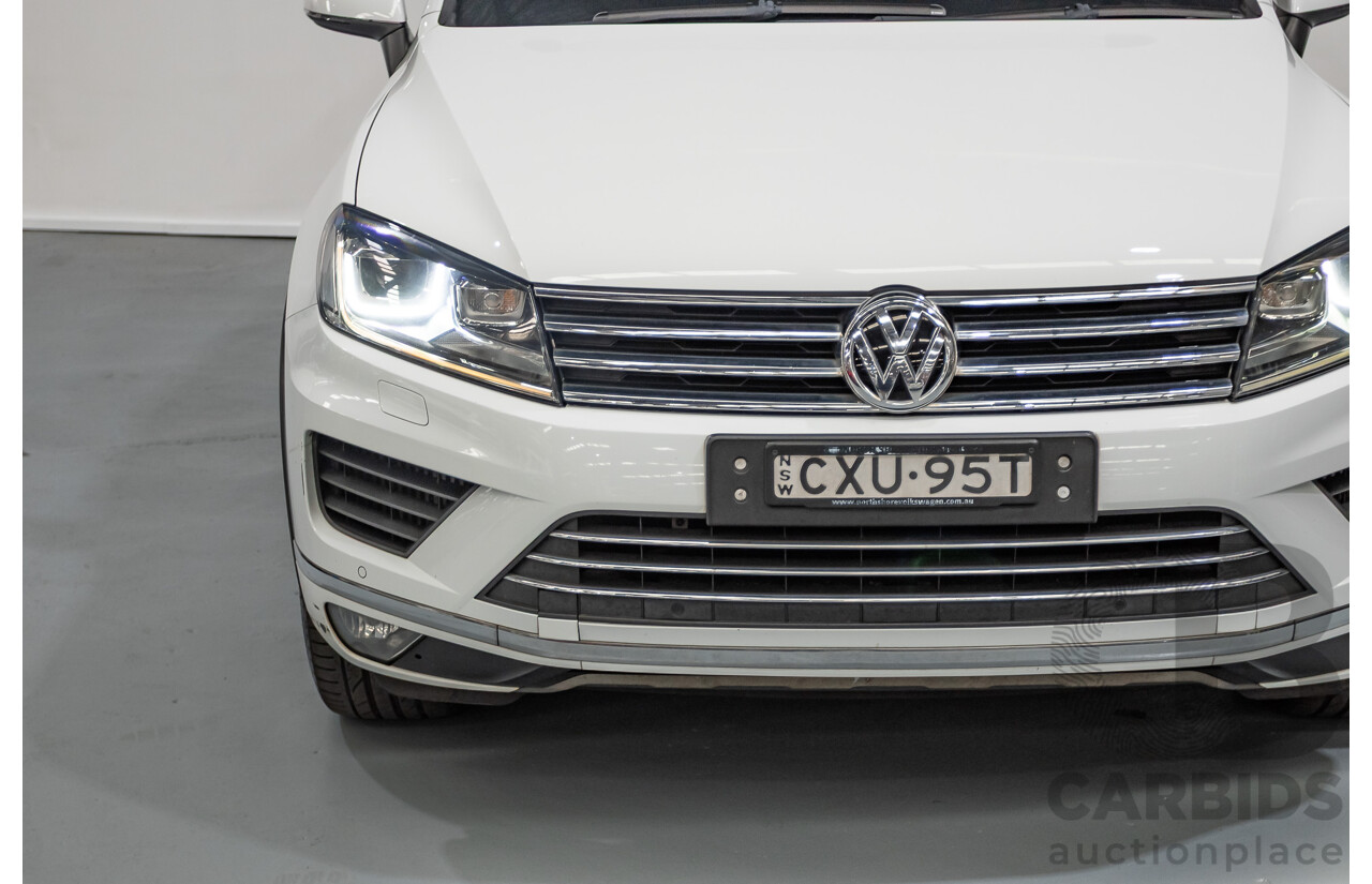 1/2015 Volkswagen Touareg V6 TDI (AWD) 7P MY15 4D Wagon Pure White Turbo Diesel 3.0L