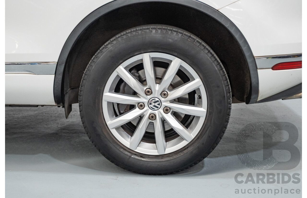 1/2015 Volkswagen Touareg V6 TDI (AWD) 7P MY15 4D Wagon Pure White Turbo Diesel 3.0L
