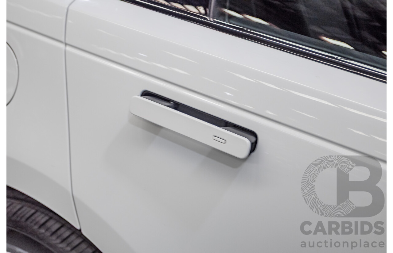 09/2017 Range Rover Velar D240 R-Dynamic SE (AWD) MY18 4D Wagon Polar White Turbo Diesel 2.0L