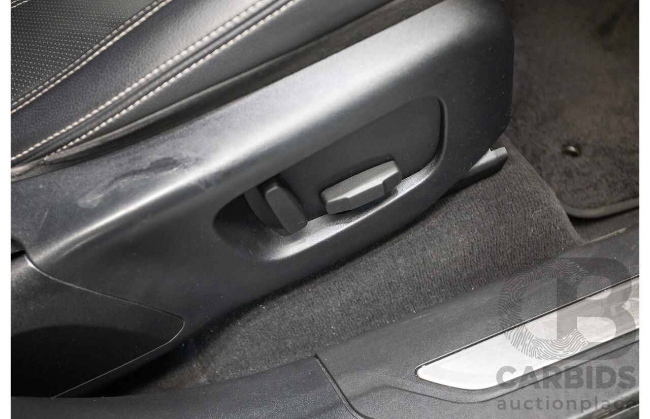 09/2017 Range Rover Velar D240 R-Dynamic SE (AWD) MY18 4D Wagon Polar White Turbo Diesel 2.0L