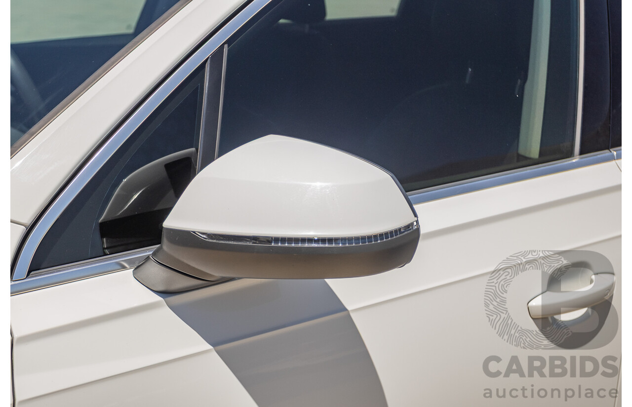 10/2015 Audi Q7 3.0 TDI Quattro (AWD) 4M 4D Wagon Pure White Turbo Diesel V6 (200kw) 3.0L - 7 seater