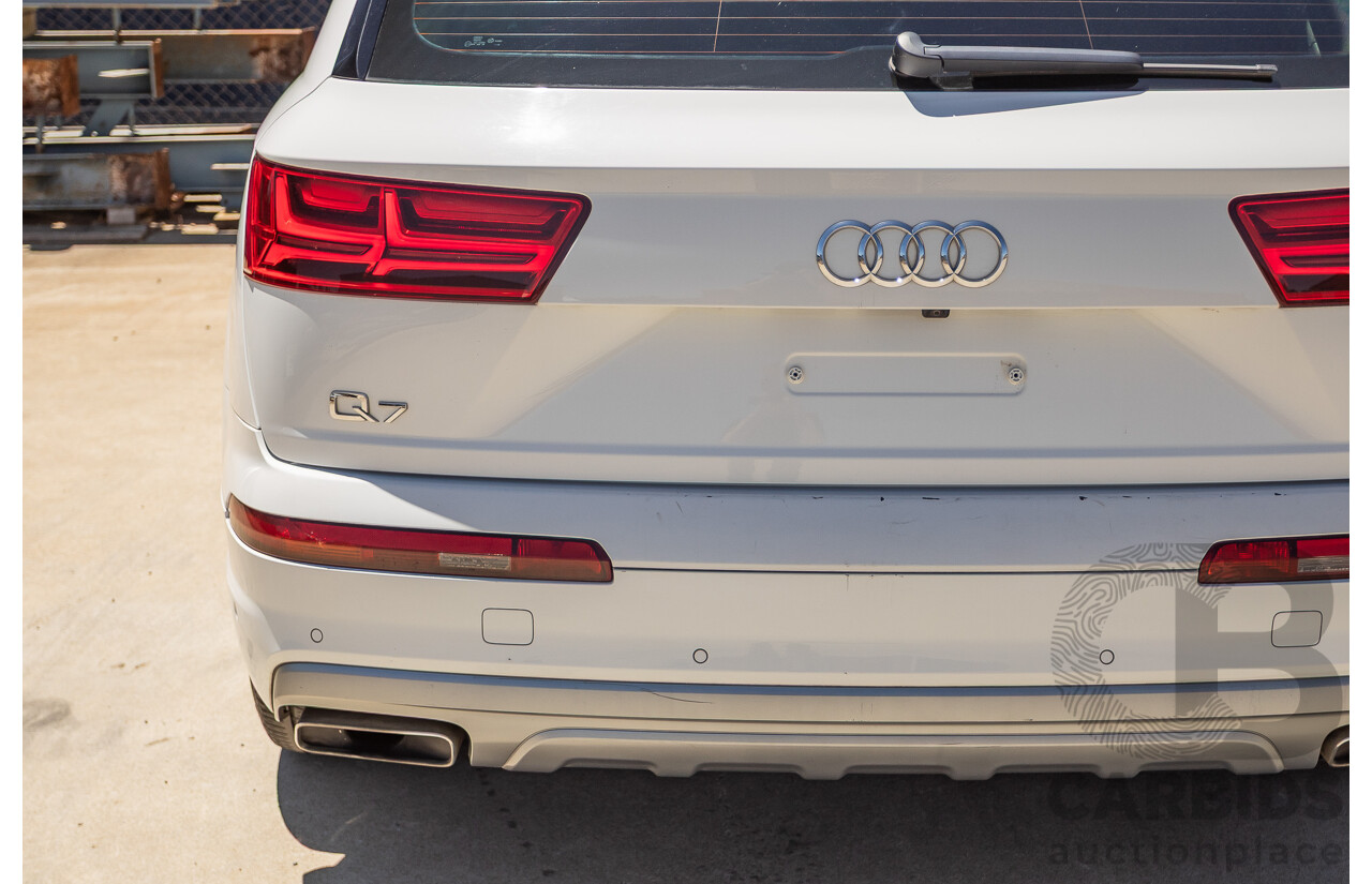 10/2015 Audi Q7 3.0 TDI Quattro (AWD) 4M 4D Wagon Pure White Turbo Diesel V6 (200kw) 3.0L - 7 seater