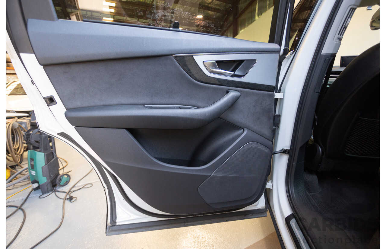 10/2015 Audi Q7 3.0 TDI Quattro (AWD) 4M 4D Wagon Pure White Turbo Diesel V6 (200kw) 3.0L - 7 seater