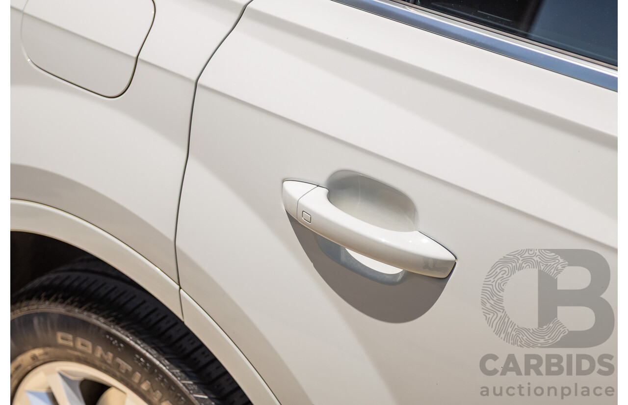 10/2015 Audi Q7 3.0 TDI Quattro (AWD) 4M 4D Wagon Pure White Turbo Diesel V6 (200kw) 3.0L - 7 seater