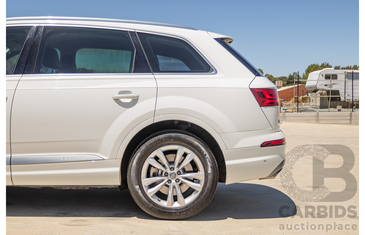 10/2015 Audi Q7 3.0 TDI Quattro (AWD) 4M 4D Wagon Pure White Turbo Diesel V6 (200kw) 3.0L - 7 seater