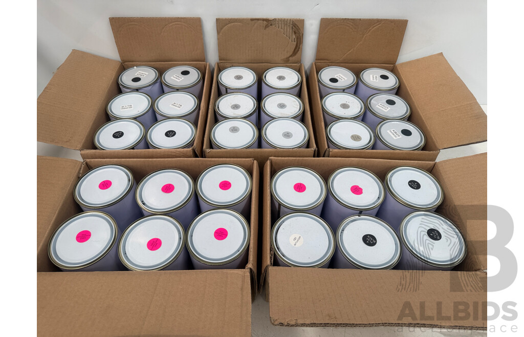 5x Boxes of Assorted 1Litre Paint - Assorted Colours