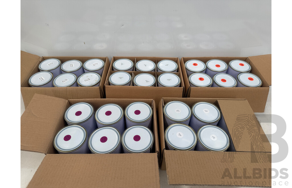 5x Boxes of Assorted 1Litre Paint - Assorted Colours