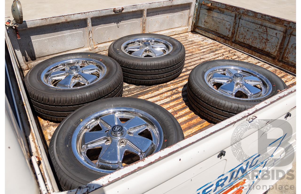 9/1975 Volkswagen Kombi Transporter Type 2 2d Crew Cab Utility White 1.8L