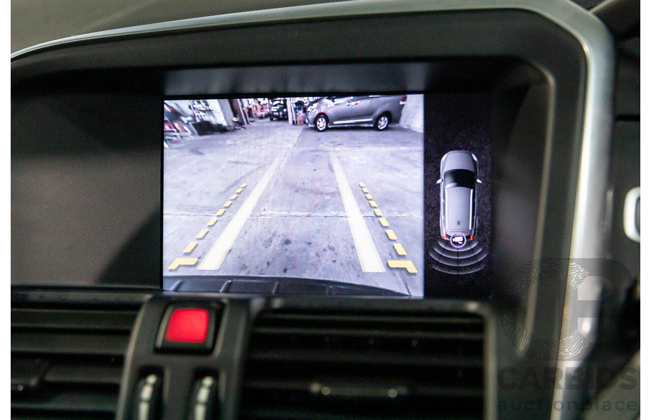 11/2012 Volvo XC60 3.2 Teknik DZ MY12 4d Wagon Mystic Silver Metallic V6 3.2L