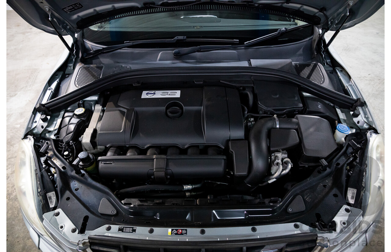 11/2012 Volvo XC60 3.2 Teknik DZ MY12 4d Wagon Mystic Silver Metallic V6 3.2L