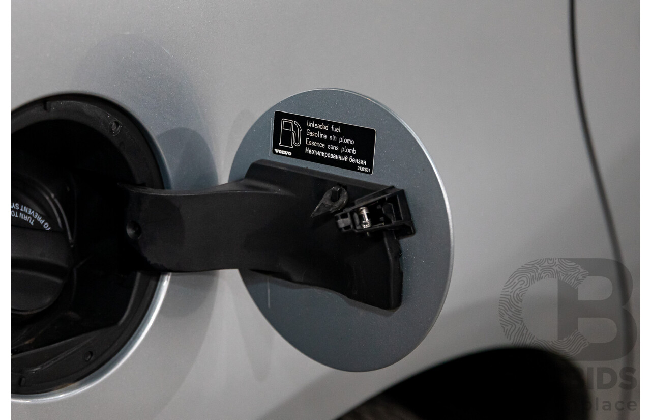 11/2012 Volvo XC60 3.2 Teknik DZ MY12 4d Wagon Mystic Silver Metallic V6 3.2L