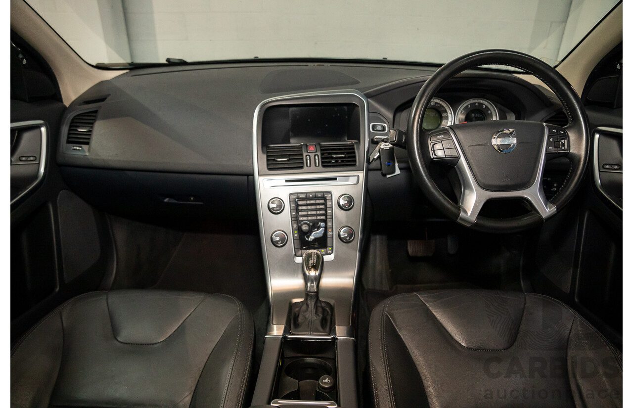 11/2012 Volvo XC60 3.2 Teknik DZ MY12 4d Wagon Mystic Silver Metallic V6 3.2L