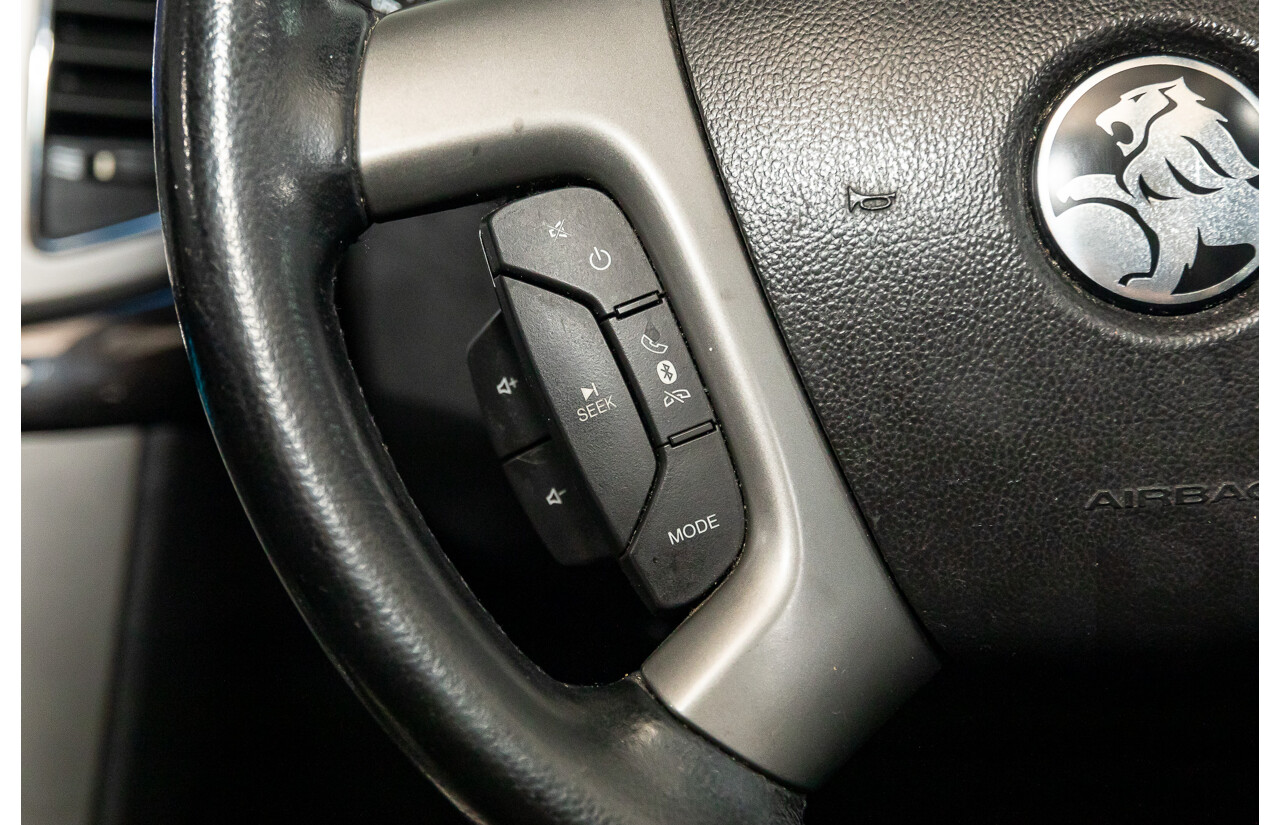 10/2014 Holden Captiva 7 LTZ (AWD) CG MY15 4d Wagon Champagne Silver Turbo Diesel 2.2L