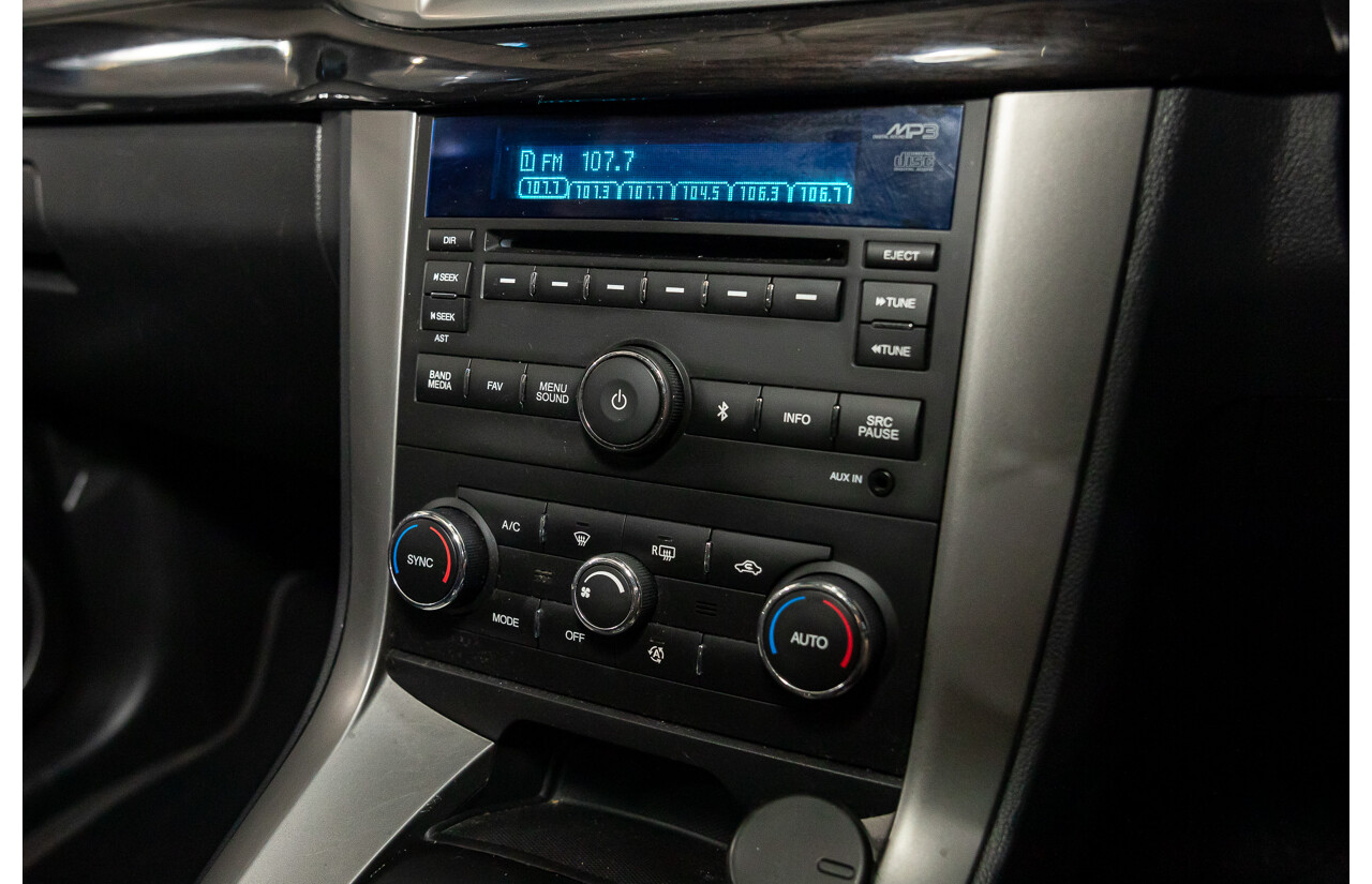 10/2014 Holden Captiva 7 LTZ (AWD) CG MY15 4d Wagon Champagne Silver Turbo Diesel 2.2L