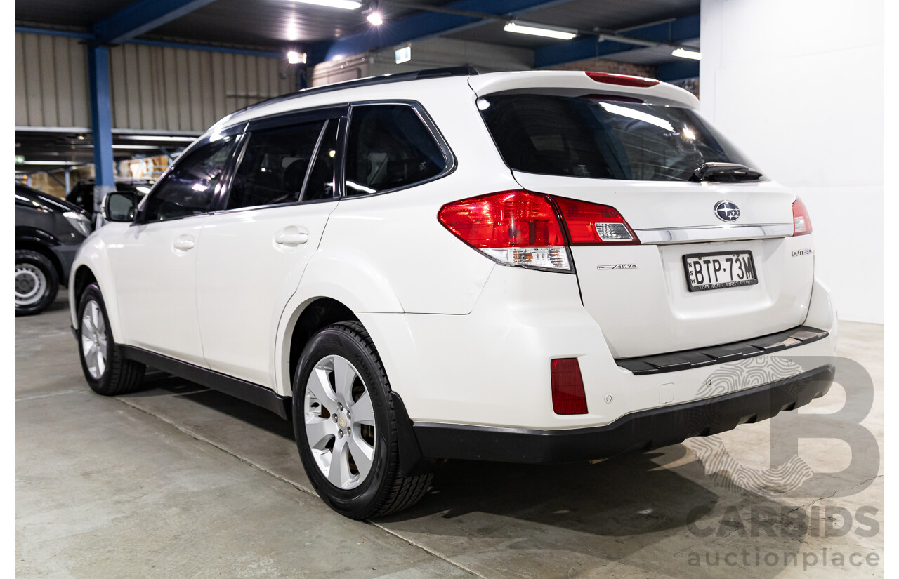 11/2010 Subaru Outback 2.5i MY11 4d Wagon Crystal White Pearl 2.5L