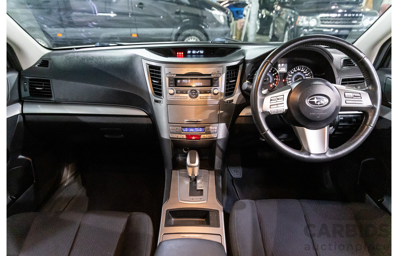 11/2010 Subaru Outback 2.5i MY11 4d Wagon Crystal White Pearl 2.5L