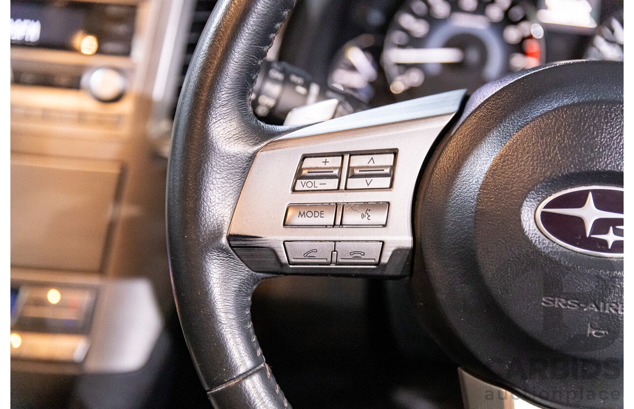 11/2010 Subaru Outback 2.5i MY11 4d Wagon Crystal White Pearl 2.5L