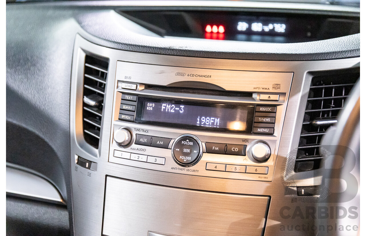 11/2010 Subaru Outback 2.5i MY11 4d Wagon Crystal White Pearl 2.5L