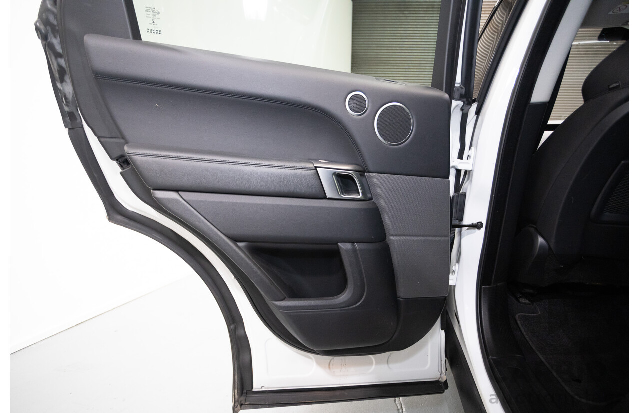 06/2016 Range Rover Range Rover Sport 3.0 TDV6 SE (AWD) LW MY16 4D Wagon Polaris White Turbo Diesel 3.0L