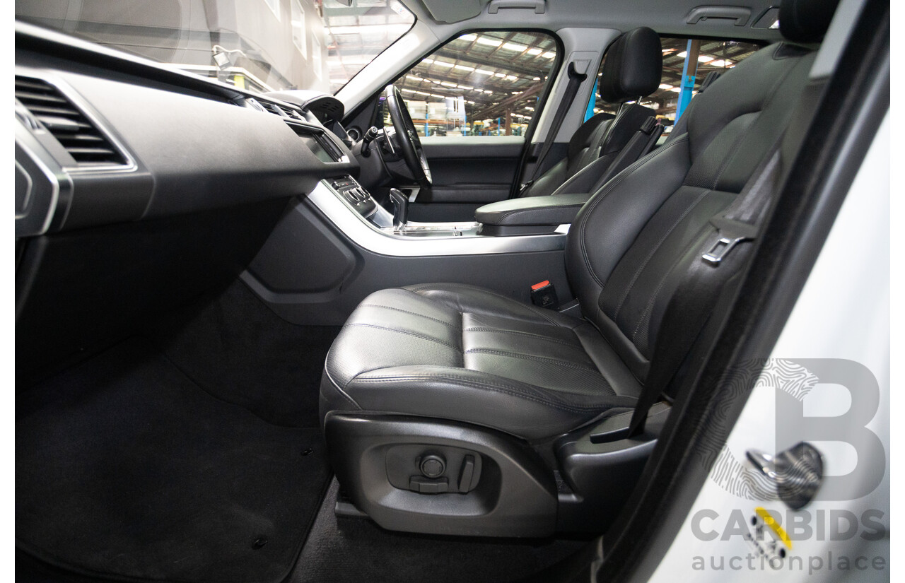 06/2016 Range Rover Range Rover Sport 3.0 TDV6 SE (AWD) LW MY16 4D Wagon Polaris White Turbo Diesel 3.0L