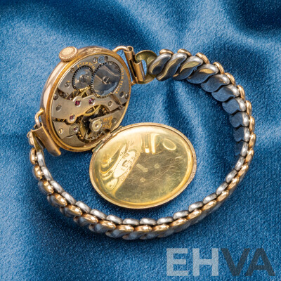 Vintage Ladies' 9ct Gold Hunter Case 17 Jewels Manual Wind Watch. Serial - 206501