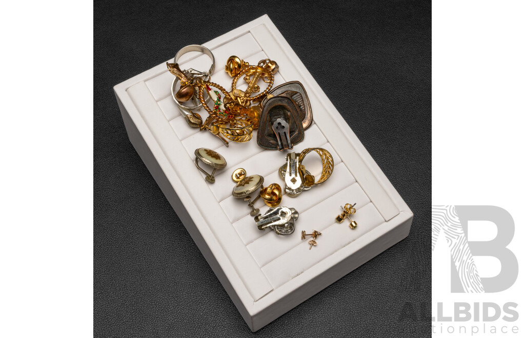 Assorted Gold/Silver Tone Earrings Collection - Lot of 13