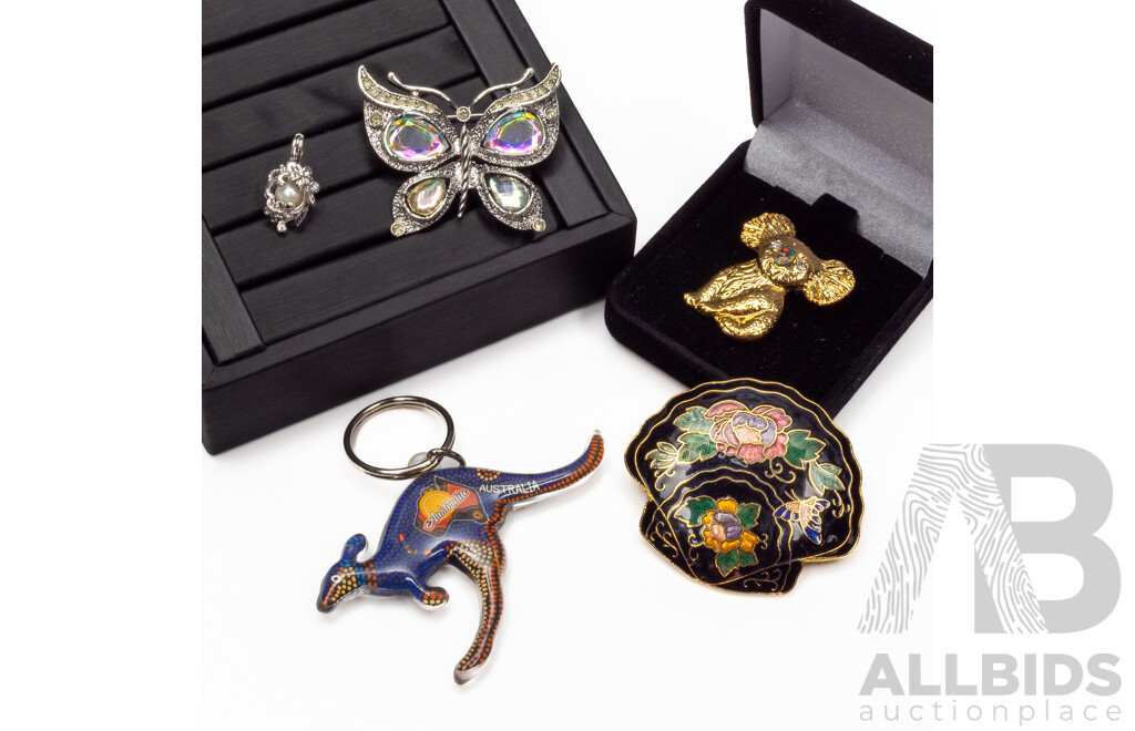 Assorted Collection of Broochs, Pendant and Keychain - Lot of 5