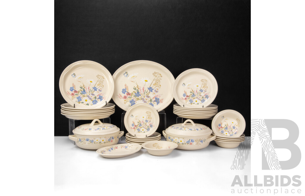 Poole 'Springtime' 31 Piece Dinner Service