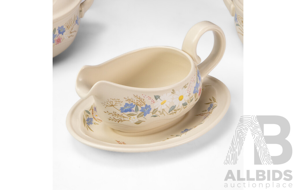 Poole 'Springtime' 31 Piece Dinner Service