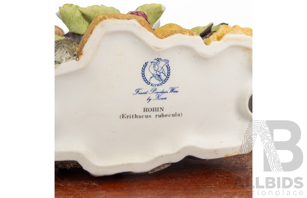 Pair of Fine Porcelain Bird Figures by Kowa