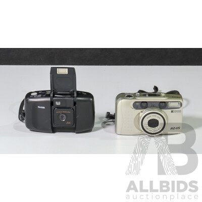 Vintage Cameras. Kodak, Ricoh - Lot of 2