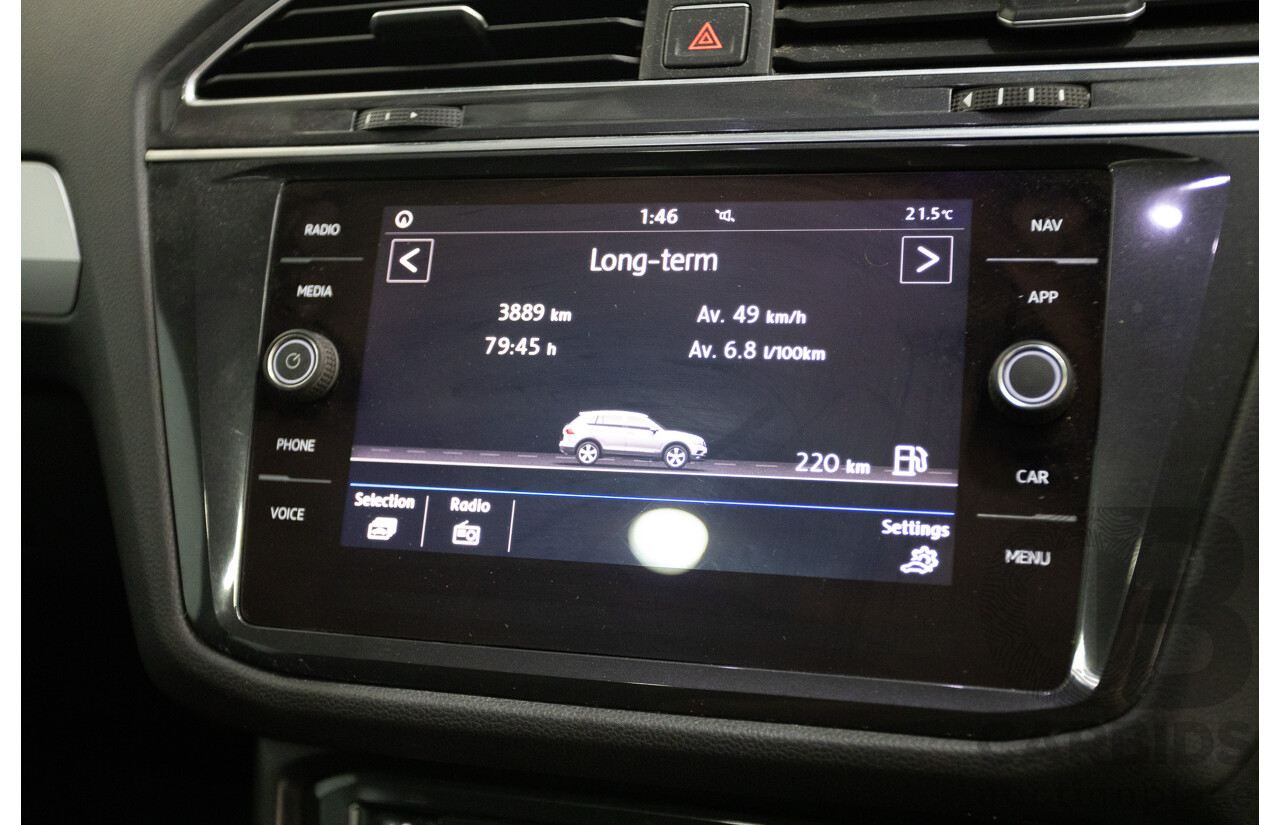 10/2017 Volkswagen Tiguan 110 TSI Comfortline 5NA MY18 4D Wagon Deep Black Pearl Turbo 1.4L