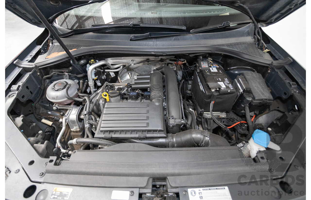 10/2017 Volkswagen Tiguan 110 TSI Comfortline 5NA MY18 4D Wagon Deep Black Pearl Turbo 1.4L