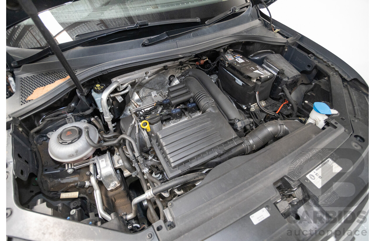 10/2017 Volkswagen Tiguan 110 TSI Comfortline 5NA MY18 4D Wagon Deep Black Pearl Turbo 1.4L