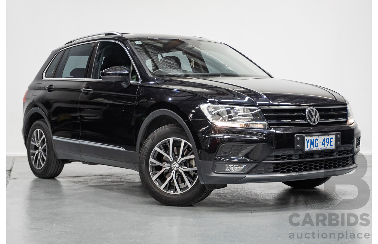 10/2017 Volkswagen Tiguan 110 TSI Comfortline 5NA MY18 4D Wagon Deep Black Pearl Turbo 1.4L