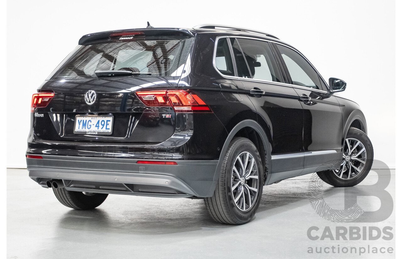 10/2017 Volkswagen Tiguan 110 TSI Comfortline 5NA MY18 4D Wagon Deep Black Pearl Turbo 1.4L