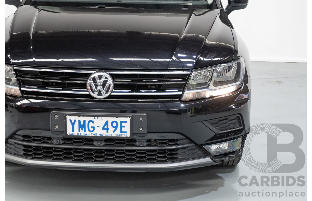10/2017 Volkswagen Tiguan 110 TSI Comfortline 5NA MY18 4D Wagon Deep Black Pearl Turbo 1.4L
