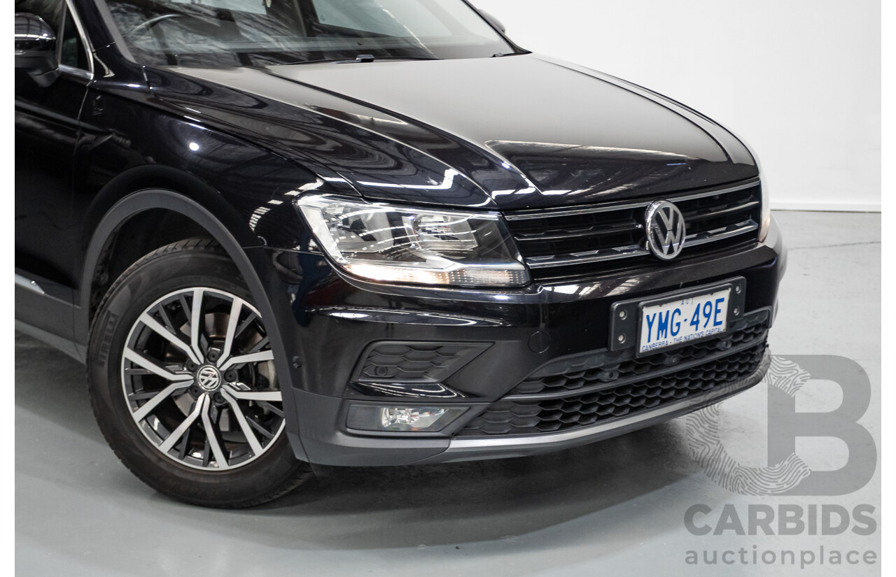 10/2017 Volkswagen Tiguan 110 TSI Comfortline 5NA MY18 4D Wagon Deep Black Pearl Turbo 1.4L