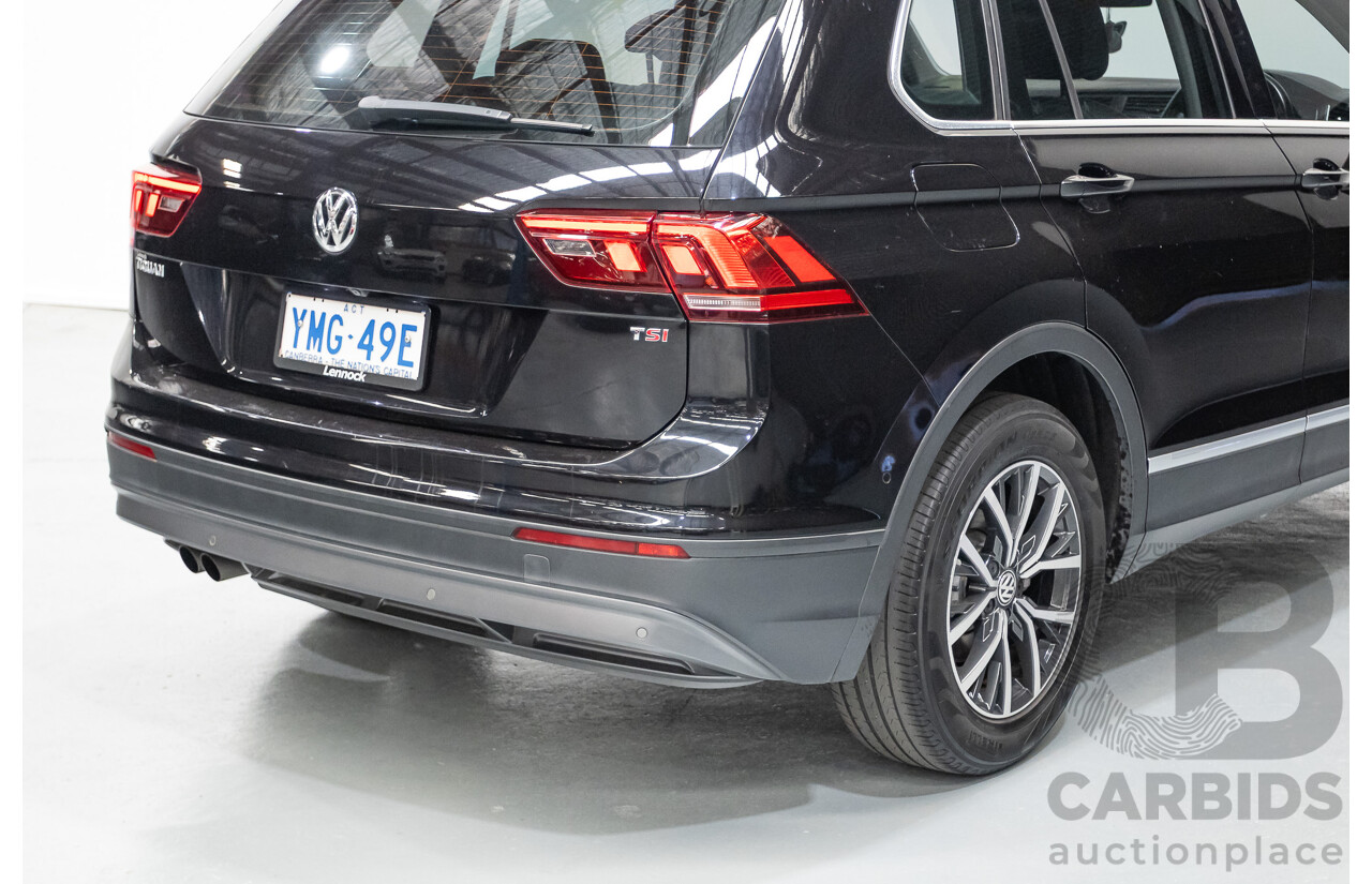 10/2017 Volkswagen Tiguan 110 TSI Comfortline 5NA MY18 4D Wagon Deep Black Pearl Turbo 1.4L