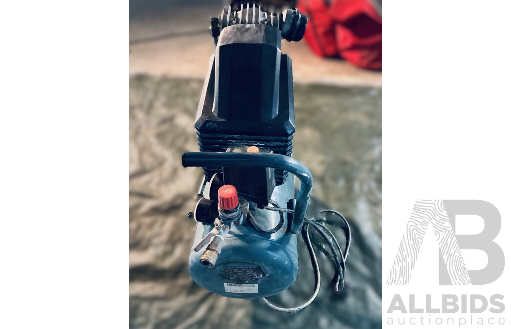 BLACK RIDGE Air Compressor (BR-77)