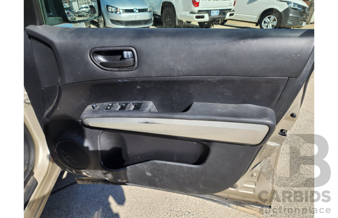 5/2011 Nissan X-Trail ST (fwd) T31 MY11 4d Wagon Gold 2.0L