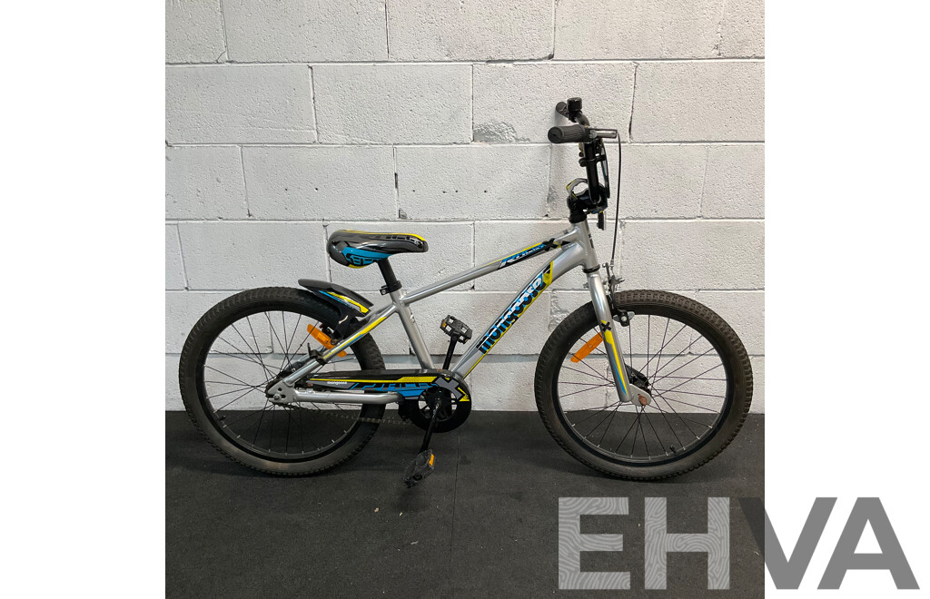 Monogoose Racer X Children's Bike