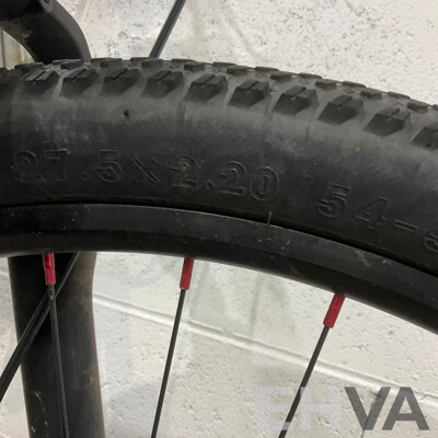 AVANTI Montari Mountain Bike