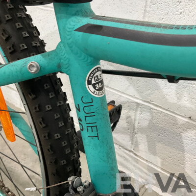 Merida Juliet Women's Mountain Bike