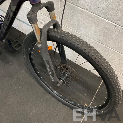 TREK Marlin 5 Mountain Bike