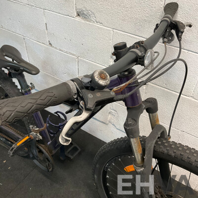TREK Marlin 5 Mountain Bike